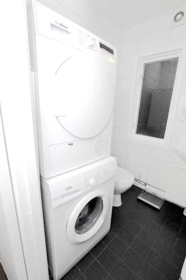 Tallkrogen Romantic House - Upper Or Lower Apartment Stoccolma Esterno foto