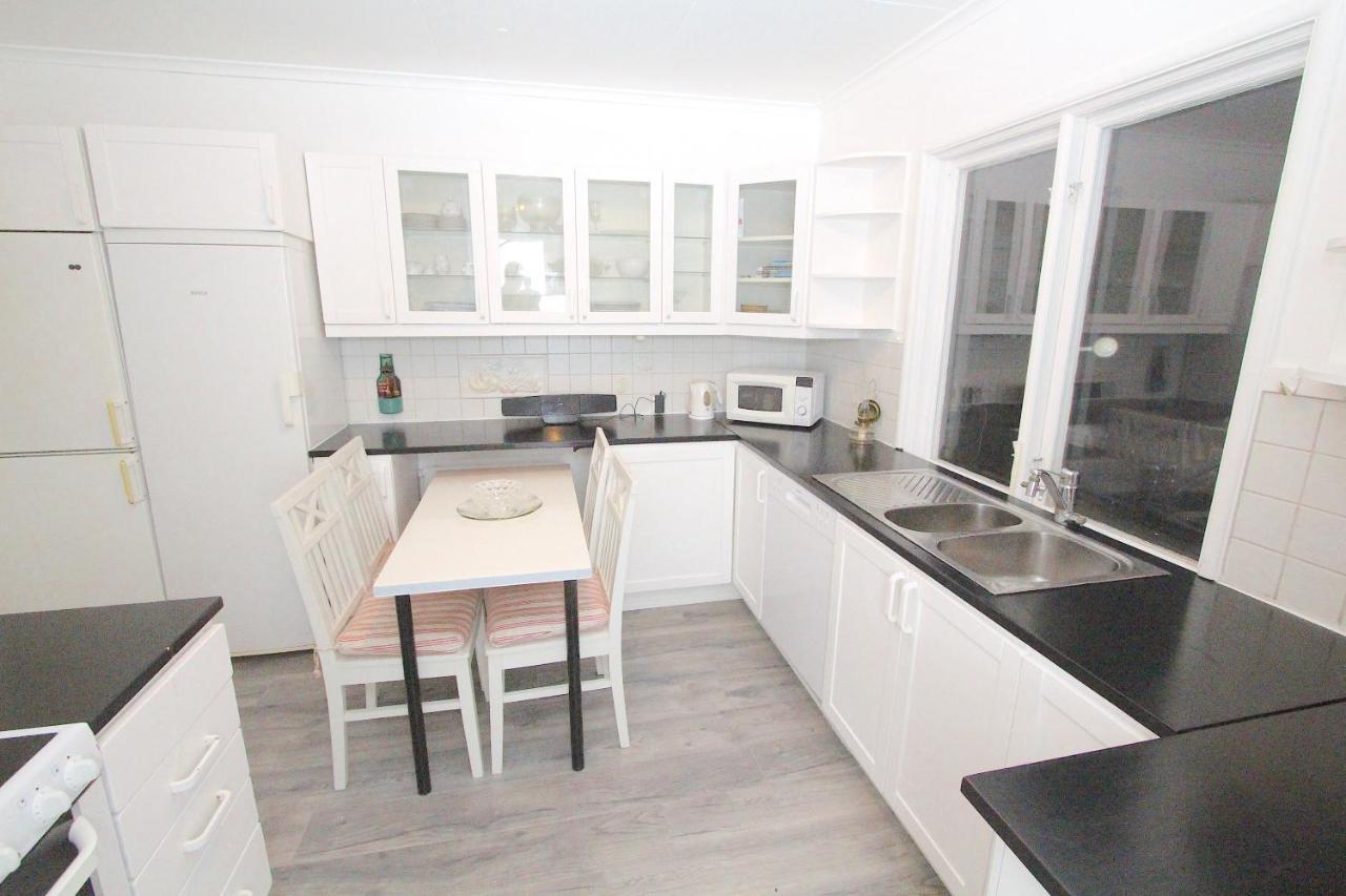 Tallkrogen Romantic House - Upper Or Lower Apartment Stoccolma Esterno foto