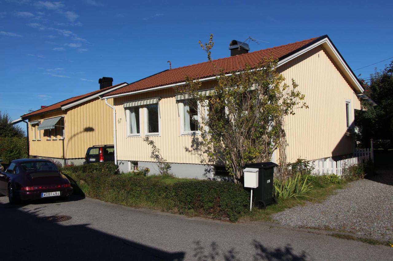 Tallkrogen Romantic House - Upper Or Lower Apartment Stoccolma Esterno foto