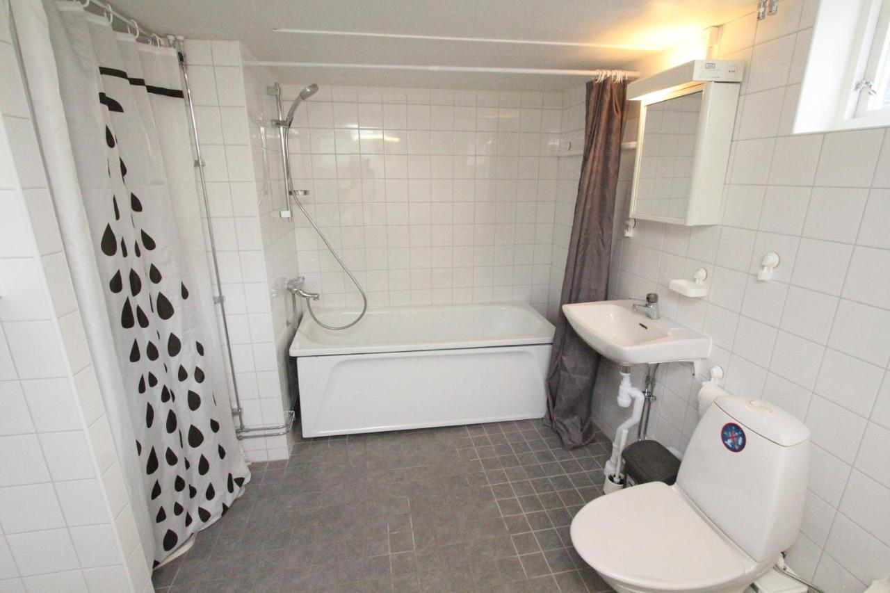 Tallkrogen Romantic House - Upper Or Lower Apartment Stoccolma Esterno foto